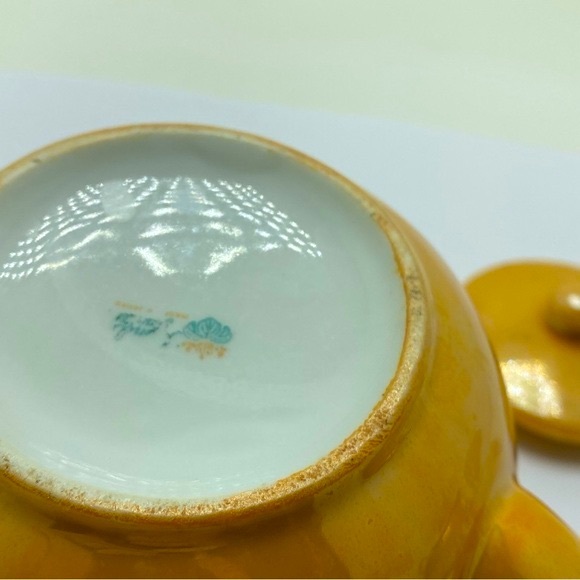 Vintage Japanese Peach Lusterware Teapot - Picture 3 of 4